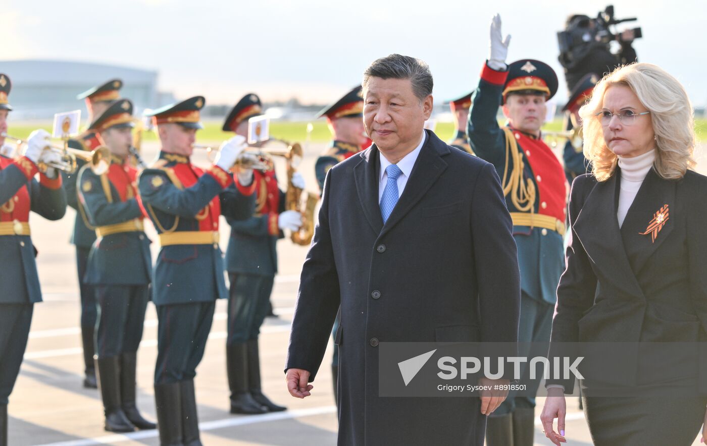 President of China Xi Jinping arrives in Moscow to attend celebrations to mark 80th anniversary of Victory