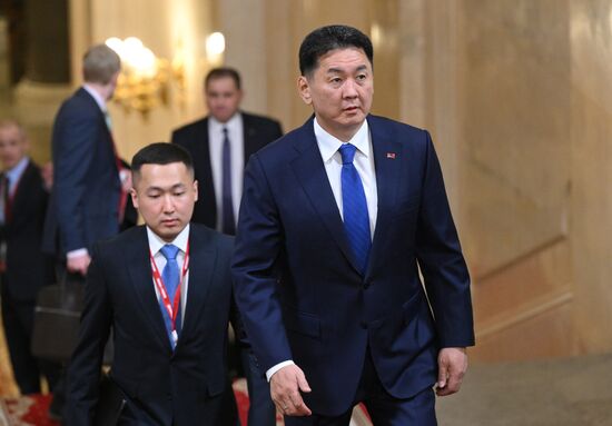 May 7, 2025. President of Mongolia Ukhnaagiin Khurelsukh arrives at the Kremlin for his meeting with President of Russia Vladimir Putin. Location: Russia, Moscow. Author: Alexei Danichev/Sputnik. President of Russia Vladimir Putin meets with President of Mongolia Ukhnaagiin Khurelsukh