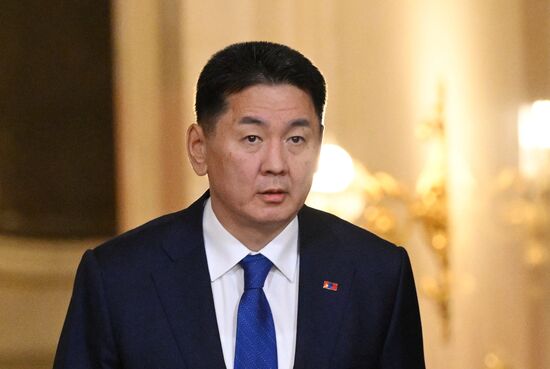 May 7, 2025. President of Mongolia Ukhnaagiin Khurelsukh arrives at the Kremlin for his meeting with President of Russia Vladimir Putin. Location: Russia, Moscow. Author: Alexei Danichev/Sputnik. President of Russia Vladimir Putin meets with President of Mongolia Ukhnaagiin Khurelsukh
