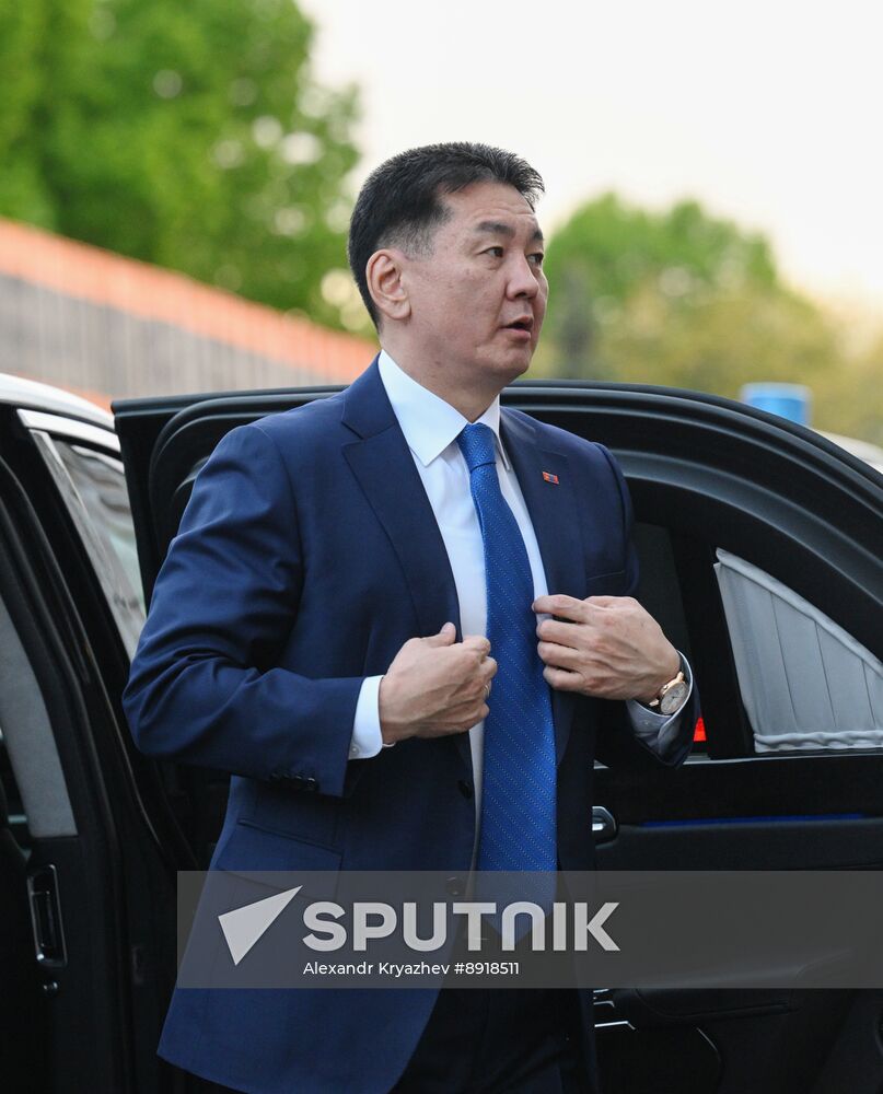 President of Russia Vladimir Putin meets with President of Mongolia Ukhnaagiin Khurelsukh