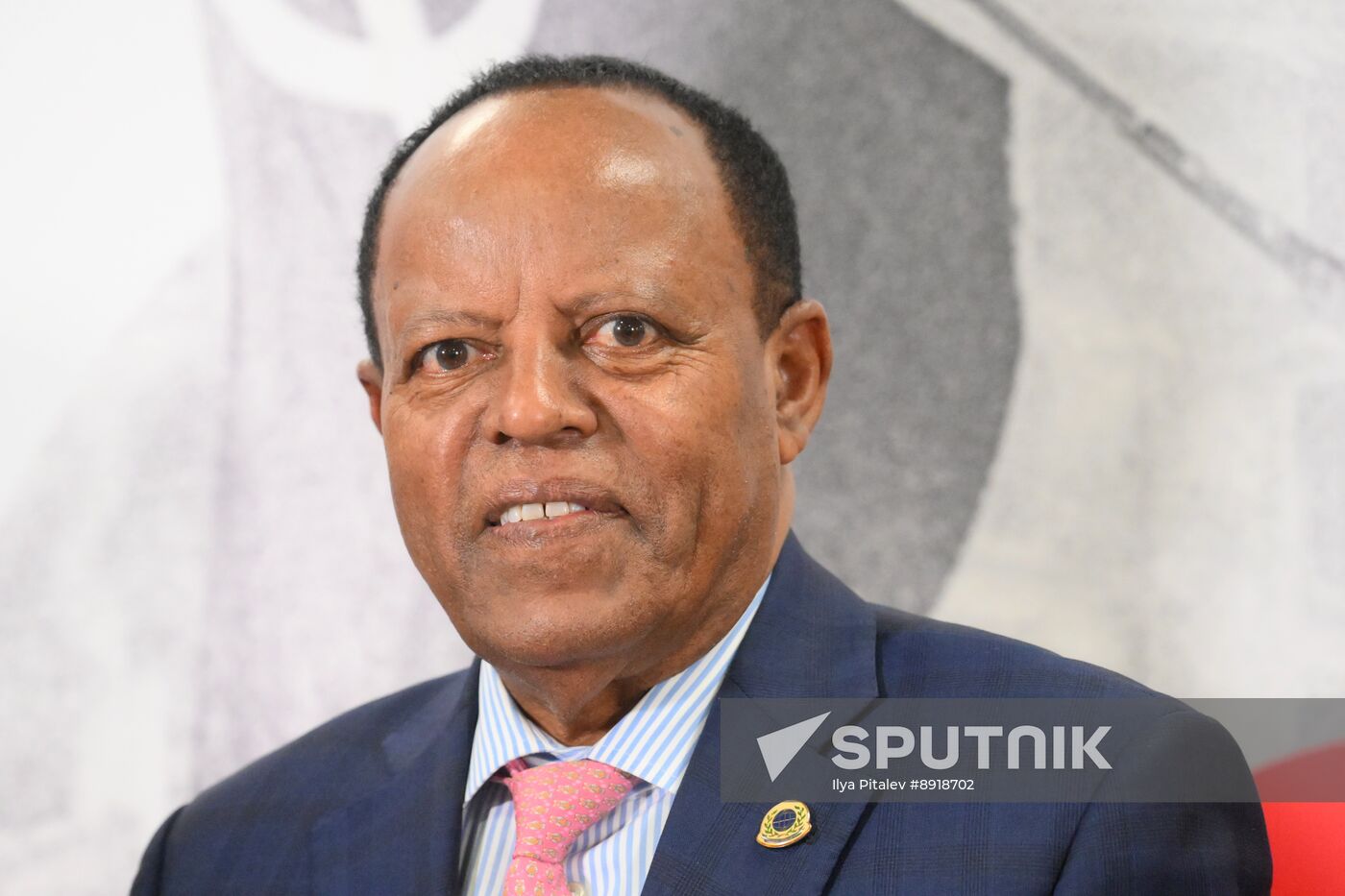 Arrival of President of Ethiopia Taye Atske Selassie for 80th anniversary of Victory