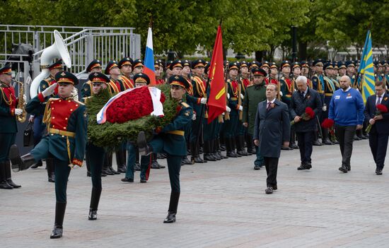 Russia Medvedev WWII Anniversary Wreath Laying