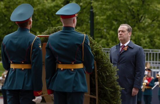 Russia Medvedev WWII Anniversary Wreath Laying