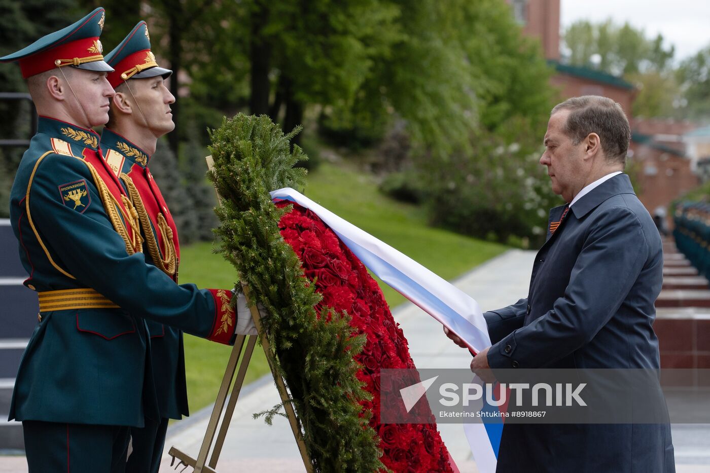 Russia Medvedev WWII Anniversary Wreath Laying