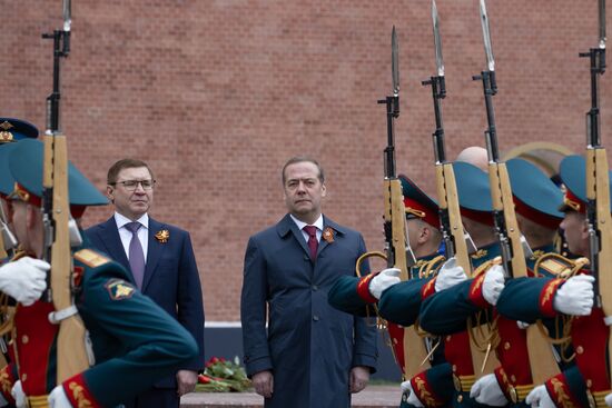 Russia Medvedev WWII Anniversary Wreath Laying