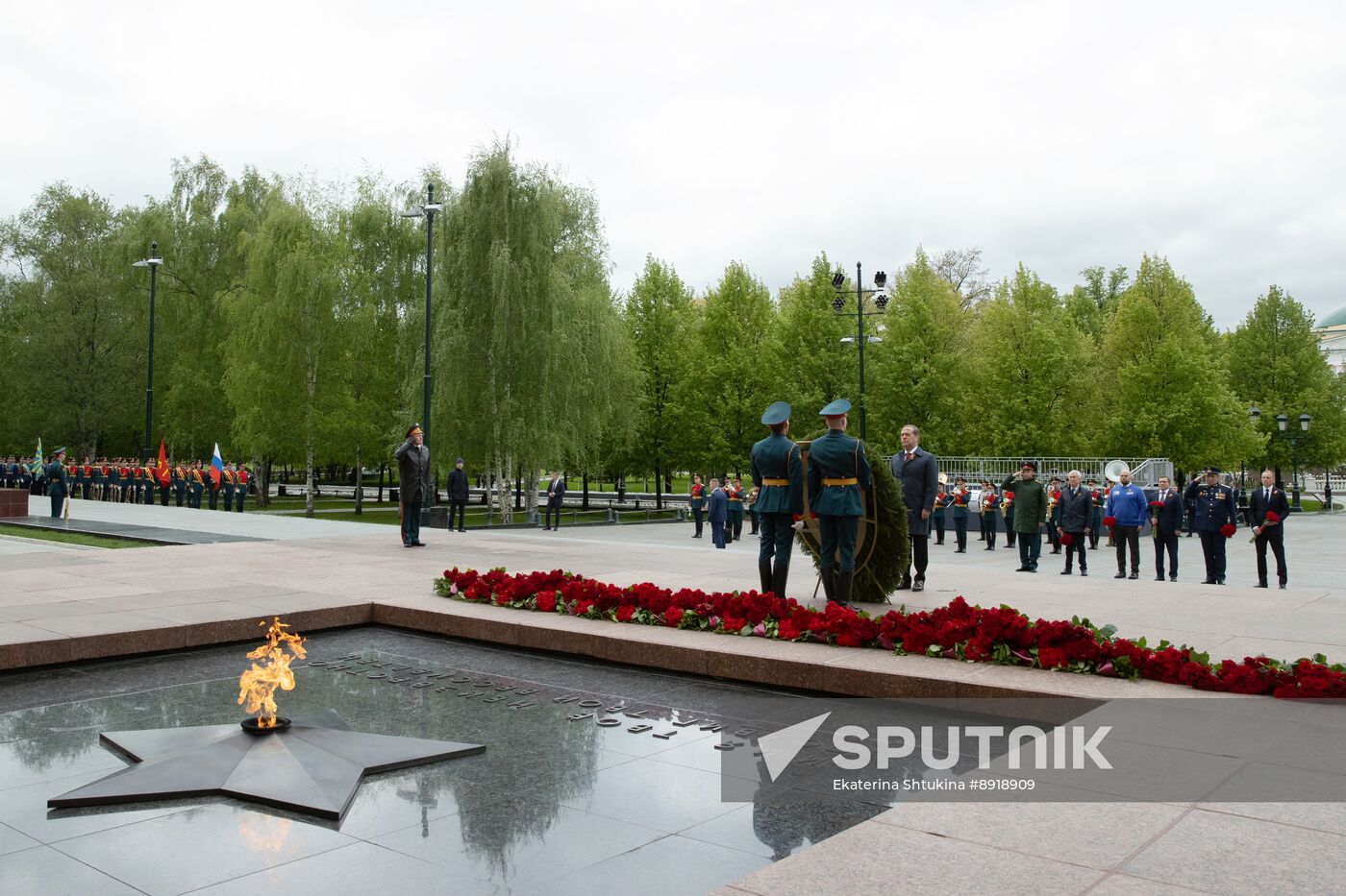 Russia Medvedev WWII Anniversary Wreath Laying