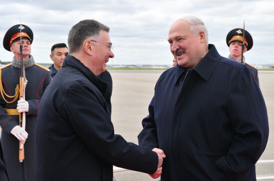 Arrival of President of Belarus Alexander Lukashenko in Moscow for 80th anniversary of Victory