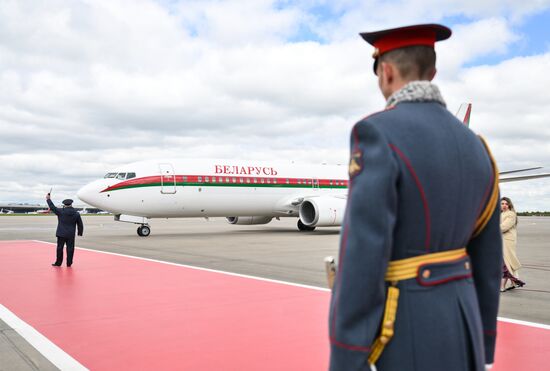 Arrival of President of Belarus Alexander Lukashenko in Moscow for 80th anniversary of Victory