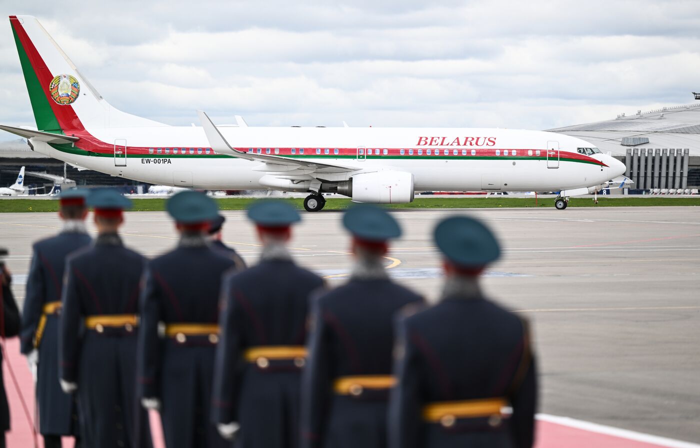 Arrival of President of Belarus Alexander Lukashenko in Moscow for 80th anniversary of Victory