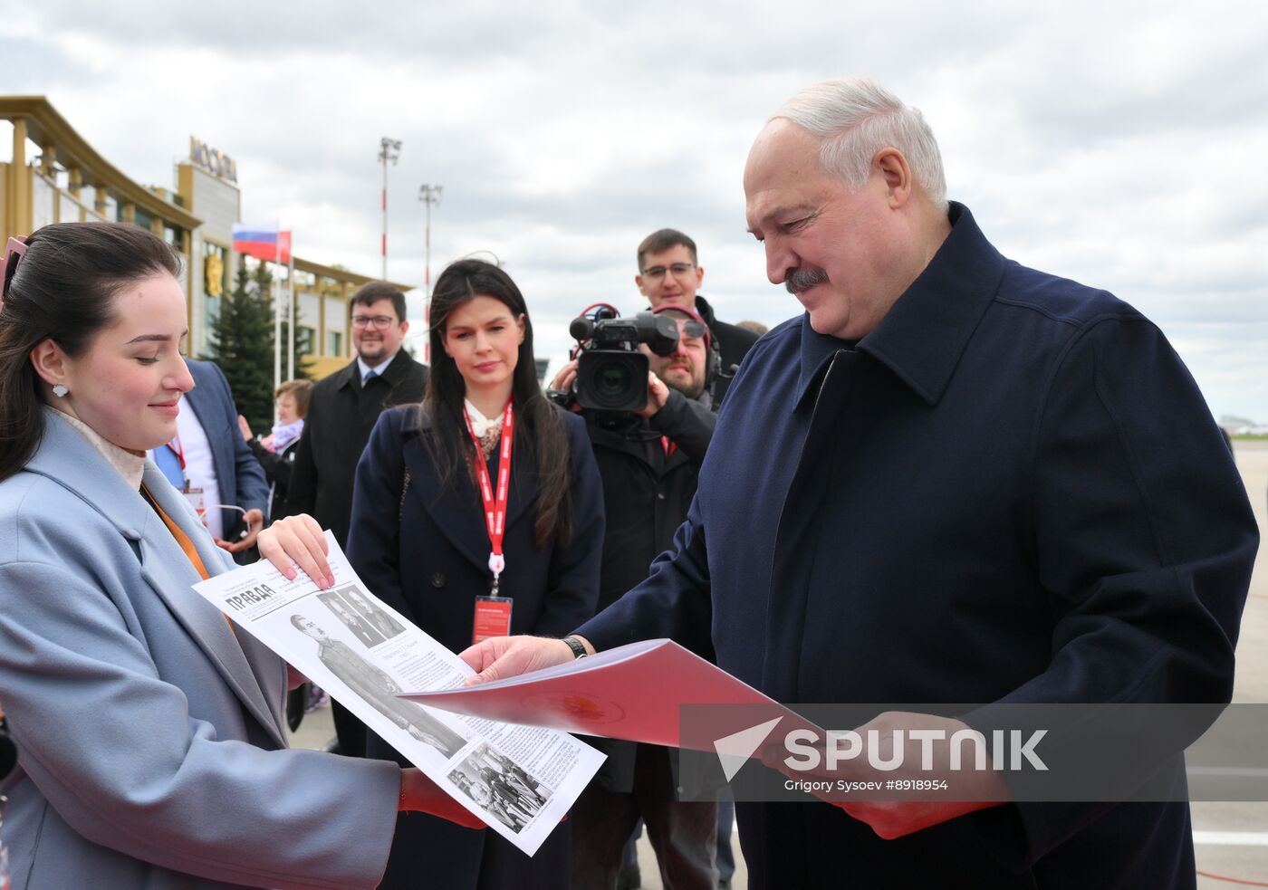 Arrival of President of Belarus Alexander Lukashenko in Moscow for 80th anniversary of Victory