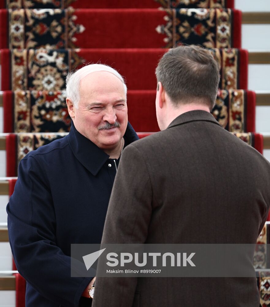 Arrival of President of Belarus Alexander Lukashenko in Moscow for 80th anniversary of Victory