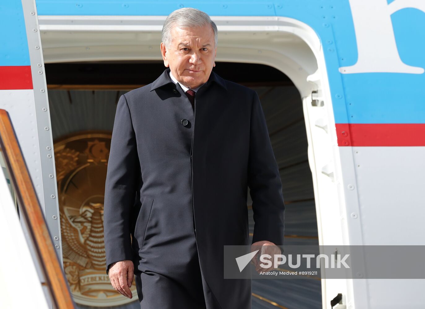Arrival of President of Uzbekistan Shavkat Mirziyoyev in Moscow for 80th anniversary of Victory