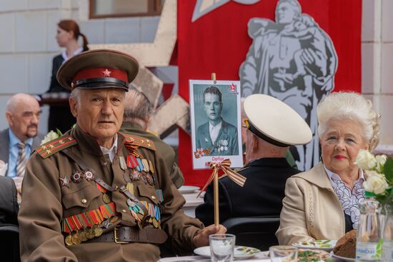 Moldova Transnistria WWII Veterans Congratulations