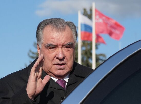 Arrival of President of Tajikistan Emomali Rahmon in Moscow to attend celebrations of 80th anniversary of Victory
