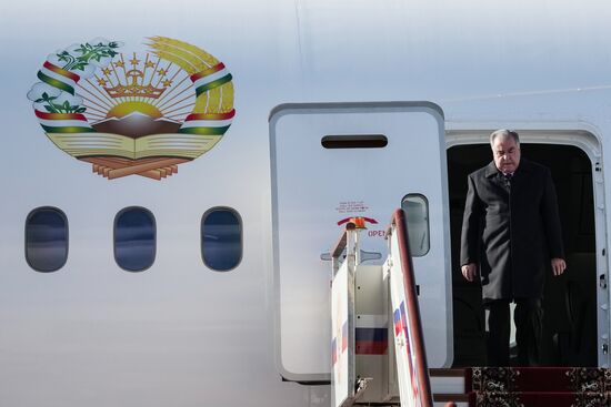 Arrival of President of Tajikistan Emomali Rahmon in Moscow to attend celebrations of 80th anniversary of Victory