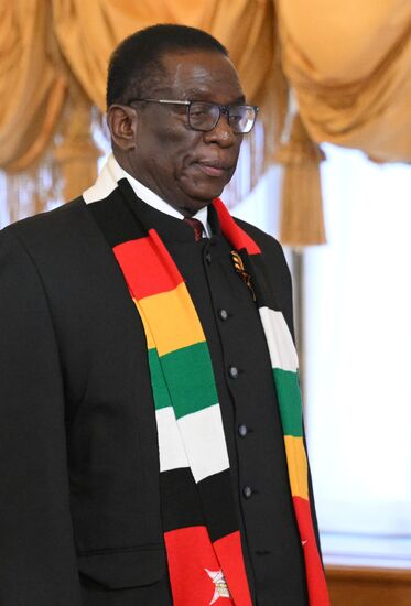 President of the Republic of Zimbabwe Emmerson Mnangagwa arrived in the Kremlin for a gala concert held for heads of foreign delegations invited to the celebrations of the 80th anniversary of Victory in the Great Patriotic War. Location: Russia, Moscow. Author: Alexandr Kryazhev/Sputnik. Heads of foreign delegations arrive in Kremlin for gala concert
