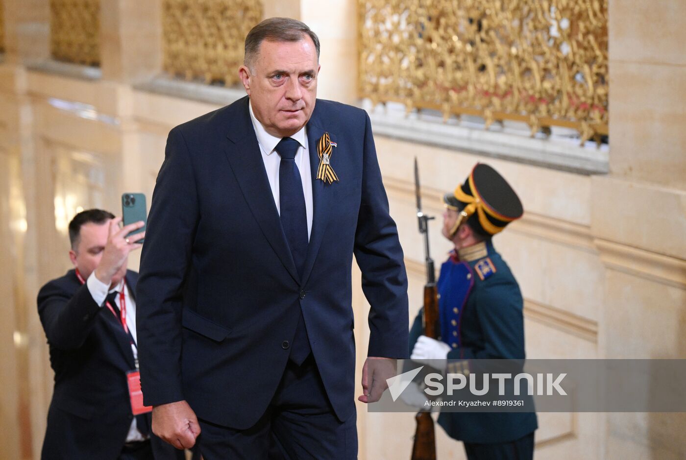 Heads of foreign delegations arrive in Kremlin for gala concert