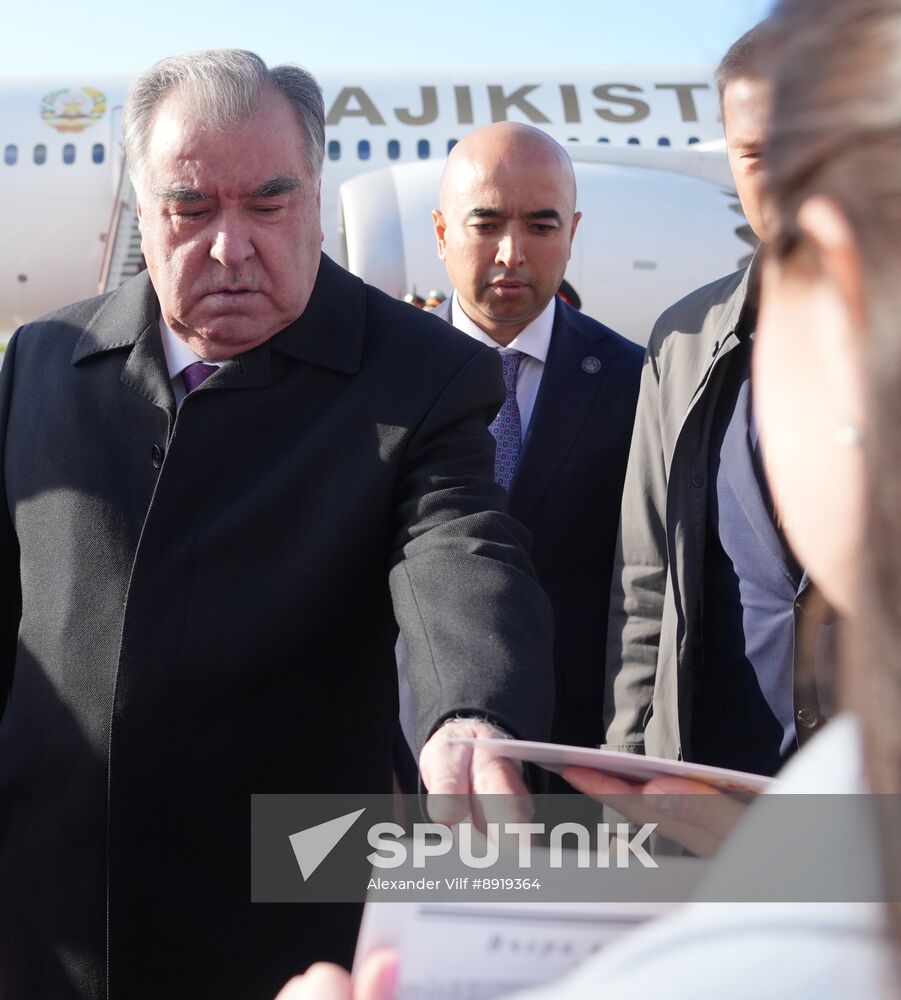 Arrival of President of Tajikistan Emomali Rahmon in Moscow to attend celebrations of 80th anniversary of Victory