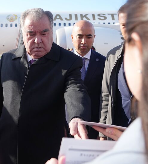 Arrival of President of Tajikistan Emomali Rahmon in Moscow to attend celebrations of 80th anniversary of Victory