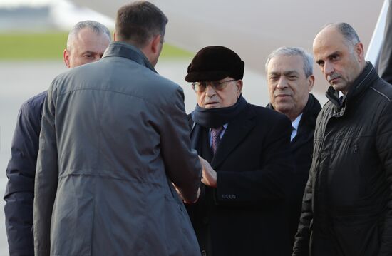 Arrival of President of Palestine Mahmoud Abbas for 80th anniversary of Victory