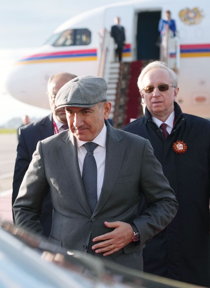 Arrival of Prime Minister of Armenia Nikol Pashinyan in Moscow for 80th anniversary of Victory