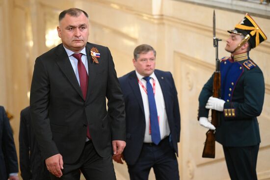 President of South Ossetia Alan Gagloyev arrives in the Kremlin for a gala concert held for heads of foreign delegations invited to the celebrations of the 80th anniversary of Victory in the Great Patriotic War. Location: Russia, Moscow. Author: Alexandr Kryazhev/Sputnik. Heads of foreign delegations arrive in Kremlin for gala concert