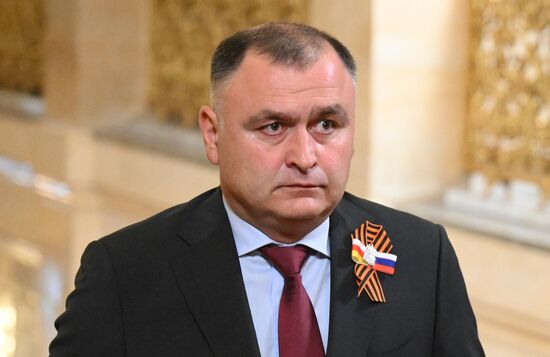 President of South Ossetia Alan Gagloyev arrives in the Kremlin for a gala concert held for heads of foreign delegations invited to the celebrations of the 80th anniversary of Victory in the Great Patriotic War. Location: Russia, Moscow. Author: Alexandr Kryazhev/Sputnik. Heads of foreign delegations arrive in Kremlin for gala concert