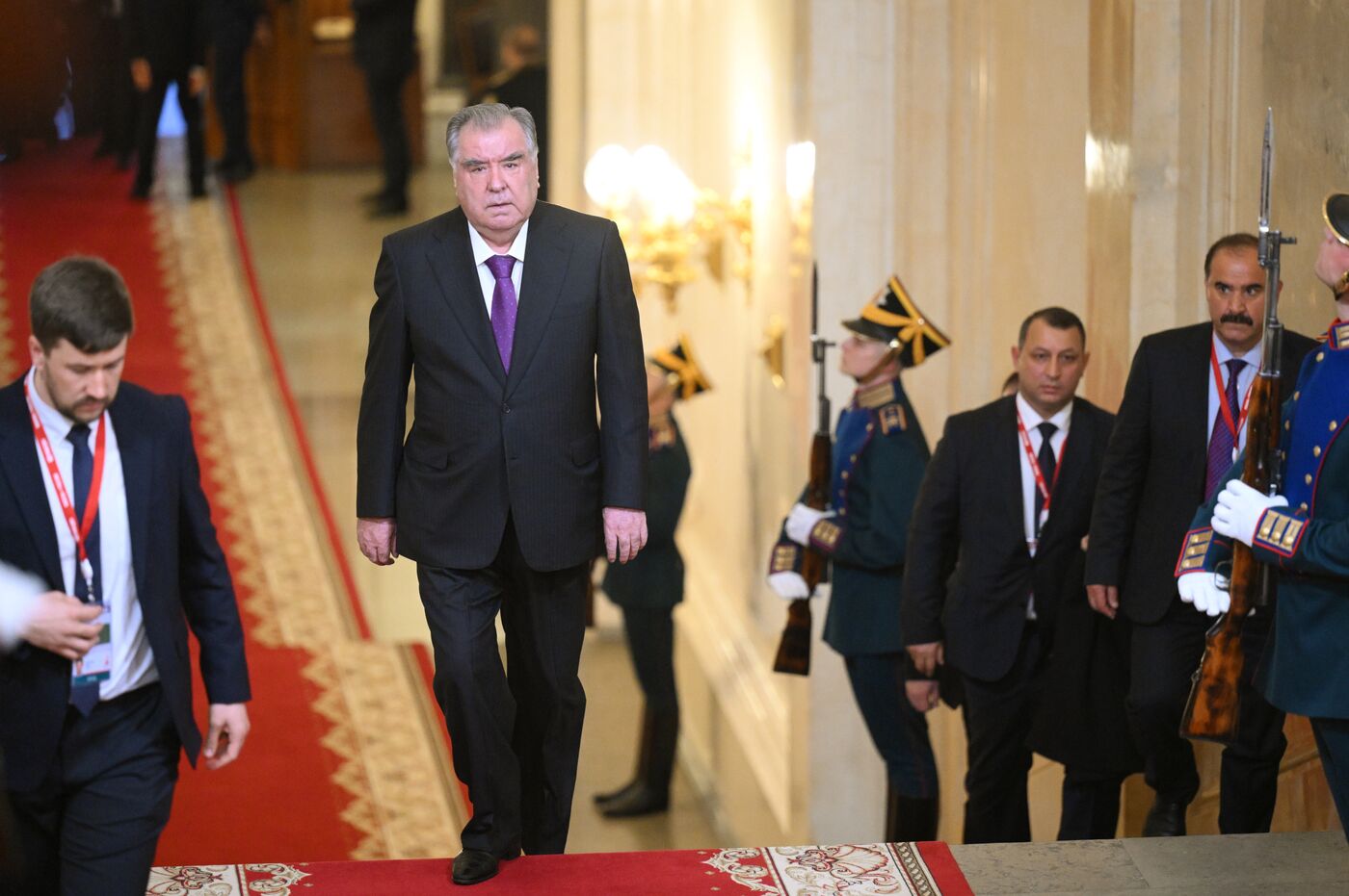 Heads of foreign delegations arrive in Kremlin for gala concert