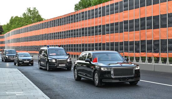 President of China Xi Jinping arrives in the Kremlin for a gala concert held for heads of foreign delegations invited to the celebrations of the 80th anniversary of Victory in the Great Patriotic War. Location: Russia, Moscow. Author: Alexei Danichev/Sputnik. Heads of foreign delegations arrive in Kremlin for gala concert