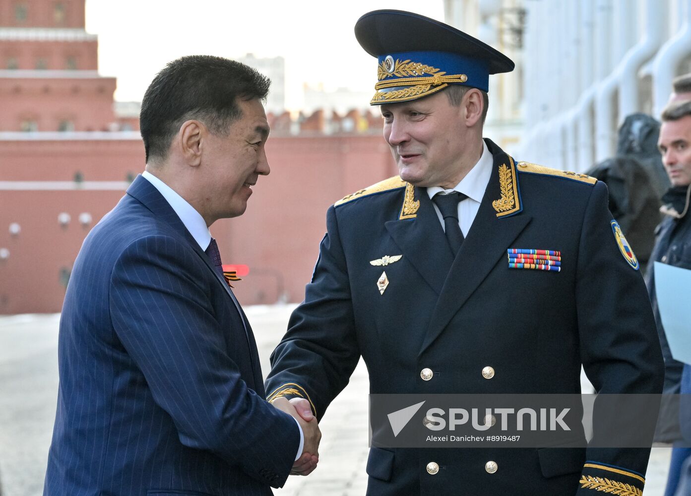 Heads of foreign delegations arrive in Kremlin for gala concert