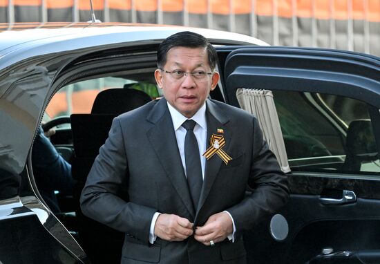 Heads of foreign delegations arrive in Kremlin for gala concert