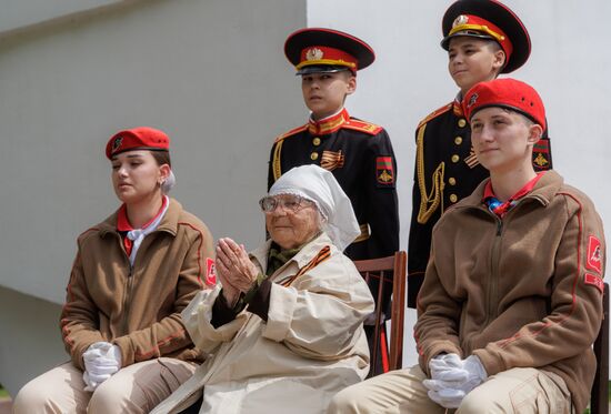 Moldova Transnistria WWII Veterans Congratulations