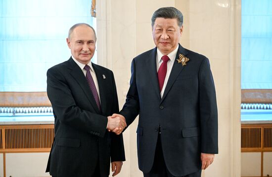 Heads of foreign delegations arrive in Kremlin for gala concert