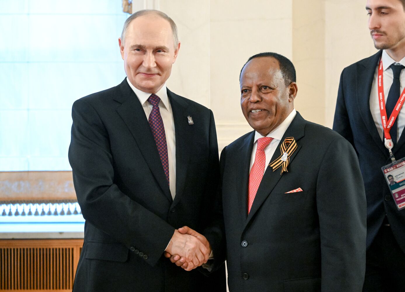 Heads of foreign delegations arrive in Kremlin for gala concert