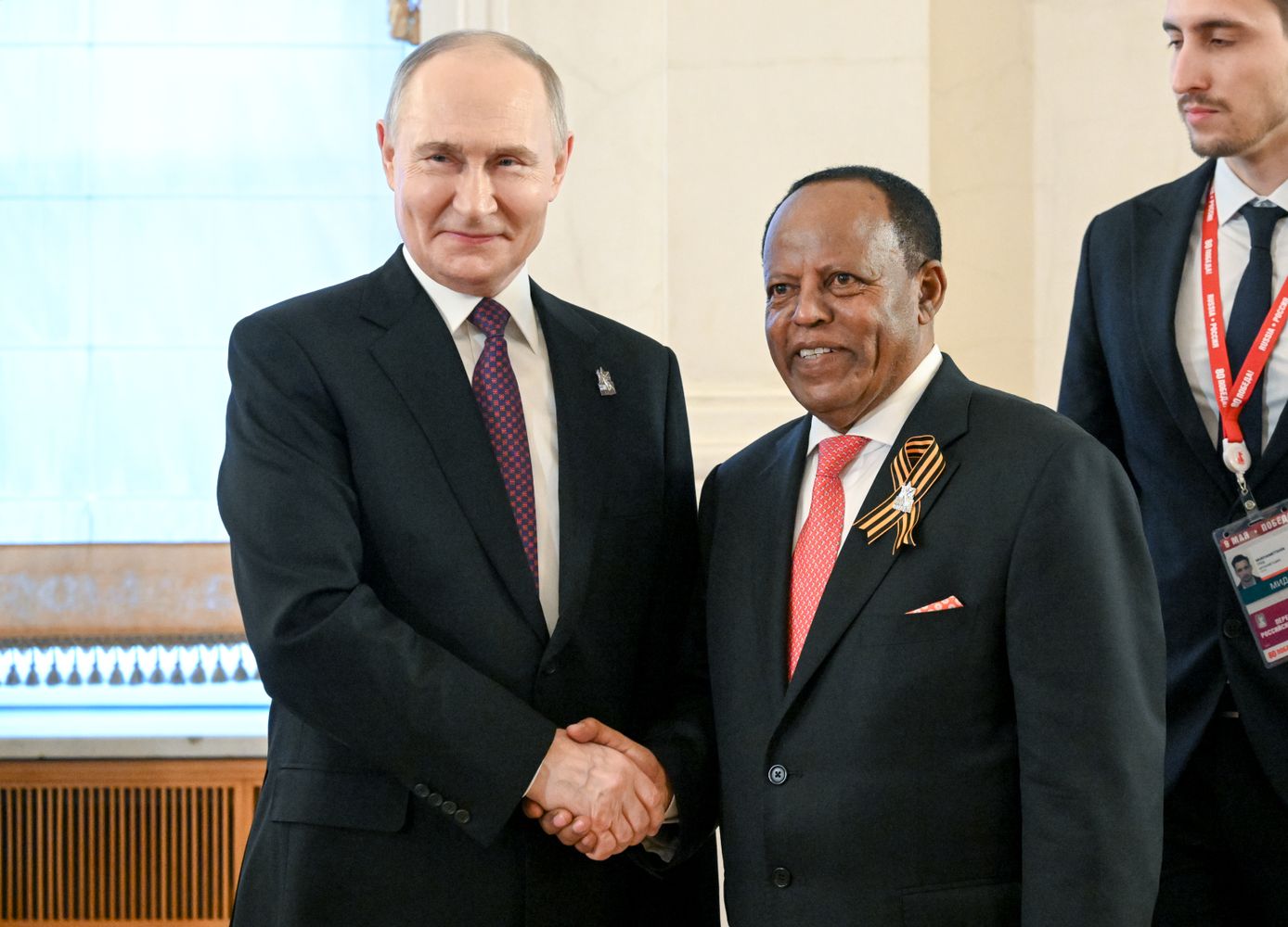 Heads of foreign delegations arrive in Kremlin for gala concert