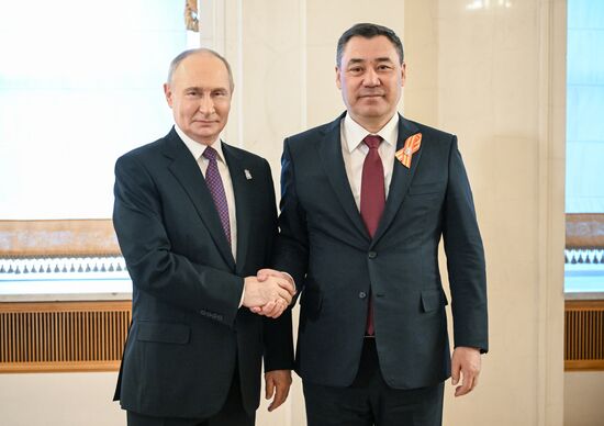 President of Russia Vladimir Putin and President of the Kyrgyz Republic Sadyr Japarov, who arrived in the Kremlin for a gala concert held for heads of foreign delegations invited to the celebrations of the 80th anniversary of Victory in the Great Patriotic War. Location: Russia, Moscow. Author: Sergey Bobylev/Sputnik. Heads of foreign delegations arrive in Kremlin for gala concert