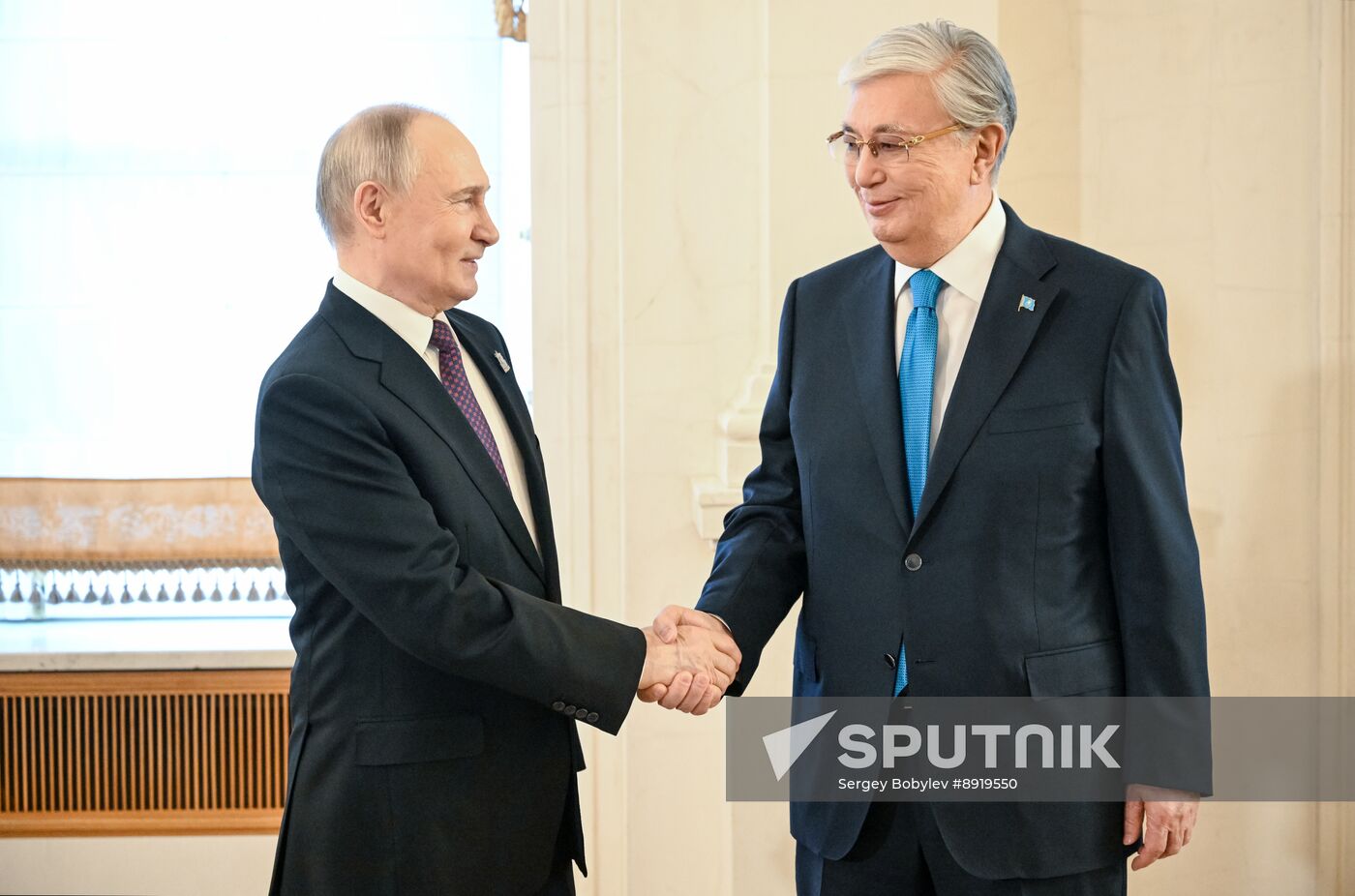 Heads of foreign delegations arrive in Kremlin for gala concert