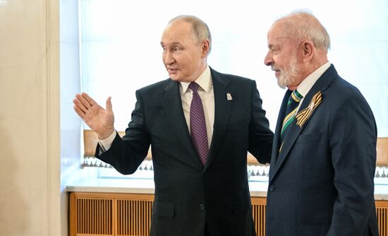 President of Russia Vladimir Putin and President of Brazil Luis Inacio Lula da Silva, who arrived in the Kremlin for a gala concert held for heads of foreign delegations invited to the celebrations of the 80th anniversary of Victory in the Great Patriotic War. Location: Russia, Moscow. Author: Sergey Bobylev/Sputnik. Heads of foreign delegations arrive in Kremlin for gala concert