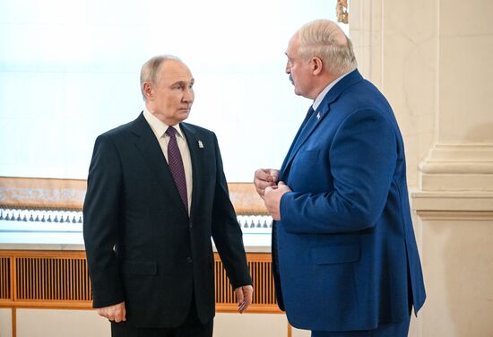 Heads of foreign delegations arrive in Kremlin for gala concert