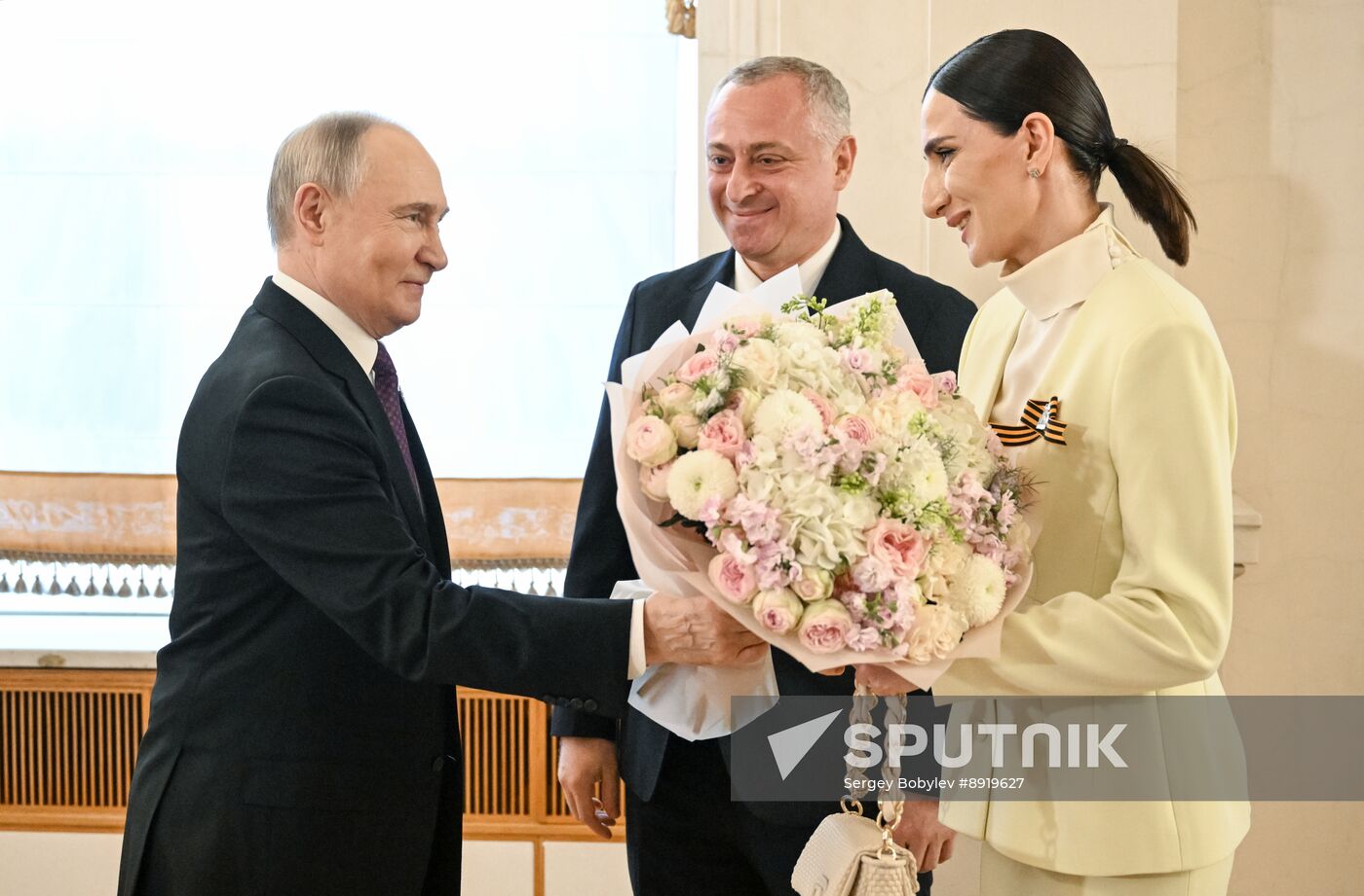 Heads of foreign delegations arrive in Kremlin for gala concert