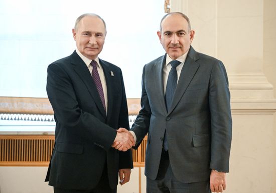President of Russia Vladimir Putin and Prime Minister of Armenia Nikol Pashinyan, who arrived in the Kremlin for a gala concert held for heads of foreign delegations invited to the celebrations of the 80th anniversary of Victory in the Great Patriotic War. Location: Russia, Moscow. Author: Sergey Bobylev/Sputnik. Heads of foreign delegations arrive in Kremlin for gala concert