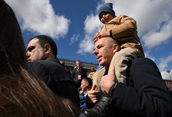Public figures at military parade marking 80th anniversary of Victory