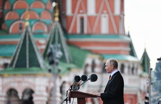 President of Russia Vladimir Putin speaks on Red Square in Moscow at the military parade to mark the 80th anniversary of Victory. On May 9, Russia celebrates the 80th anniversary of Victory in the Great Patriotic War of 1941-1945. Location: Russia, Moscow. Author: Ilya Pitalev/Sputnik. President of Russia Vladimir Putin and foreign leaders at military parade marking 80th anniversary of Victory
