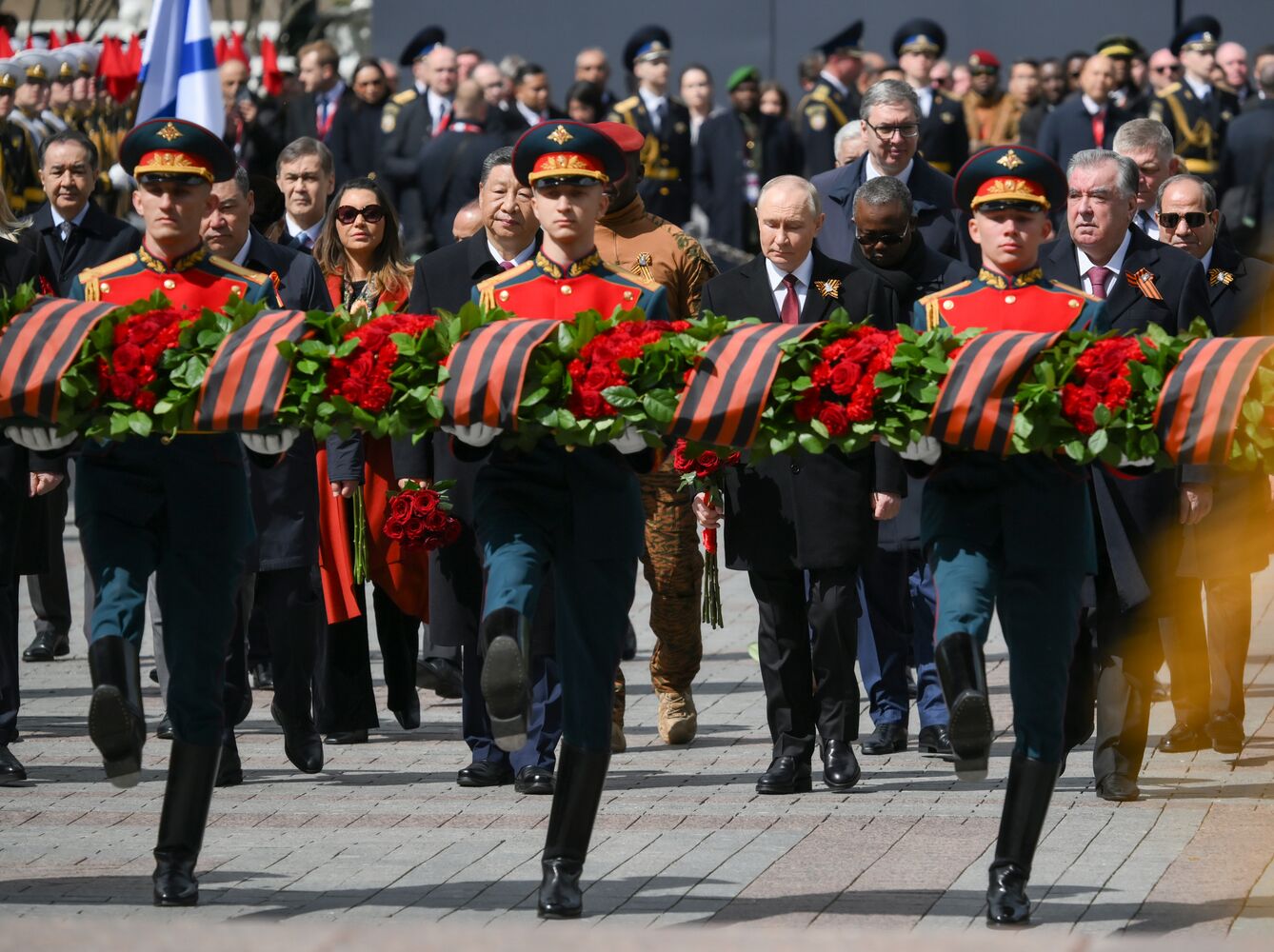 Wreath-laying ceremony at the Tomb of the Unknown Soldier