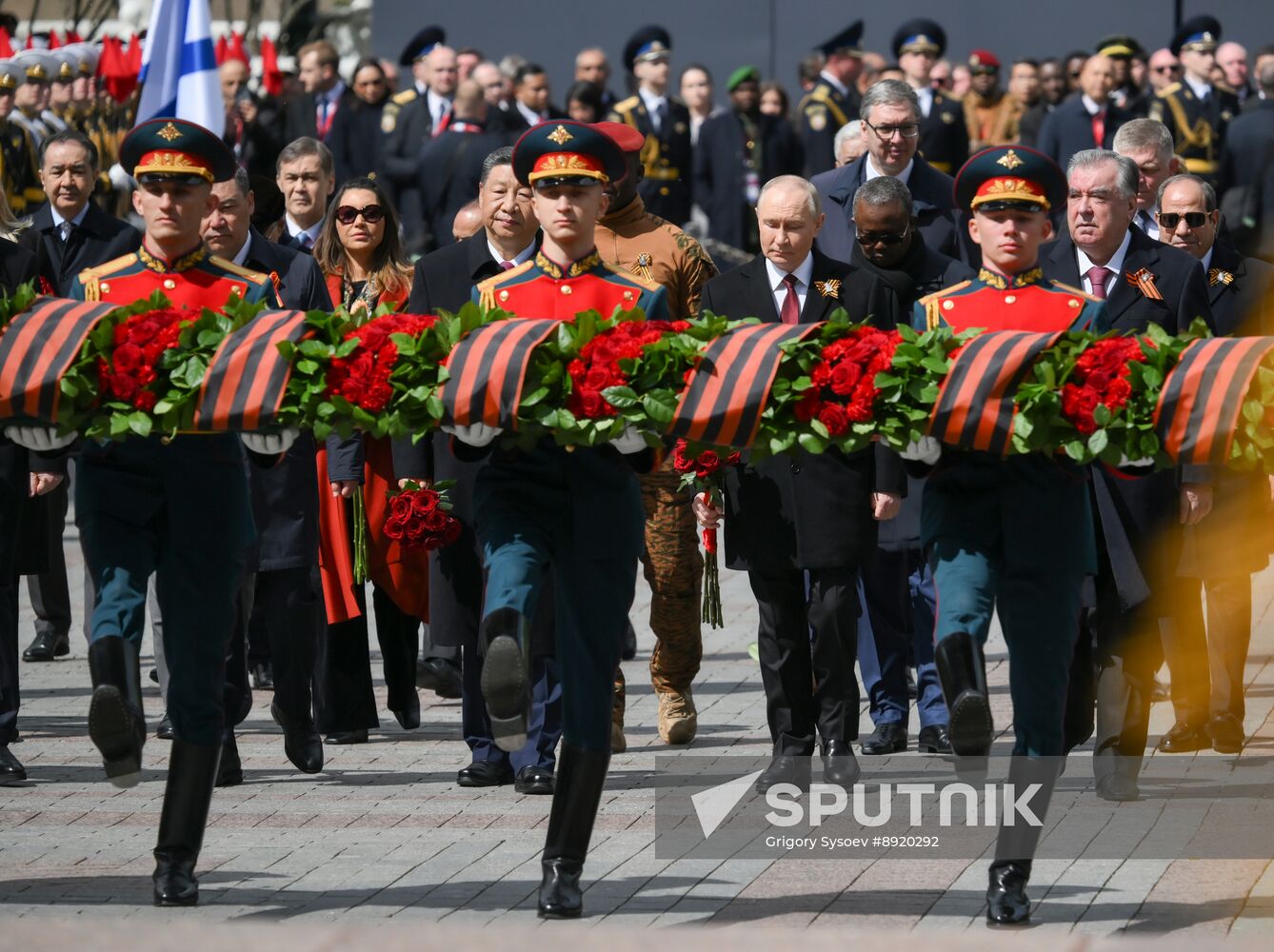 Wreath-laying ceremony at the Tomb of the Unknown Soldier