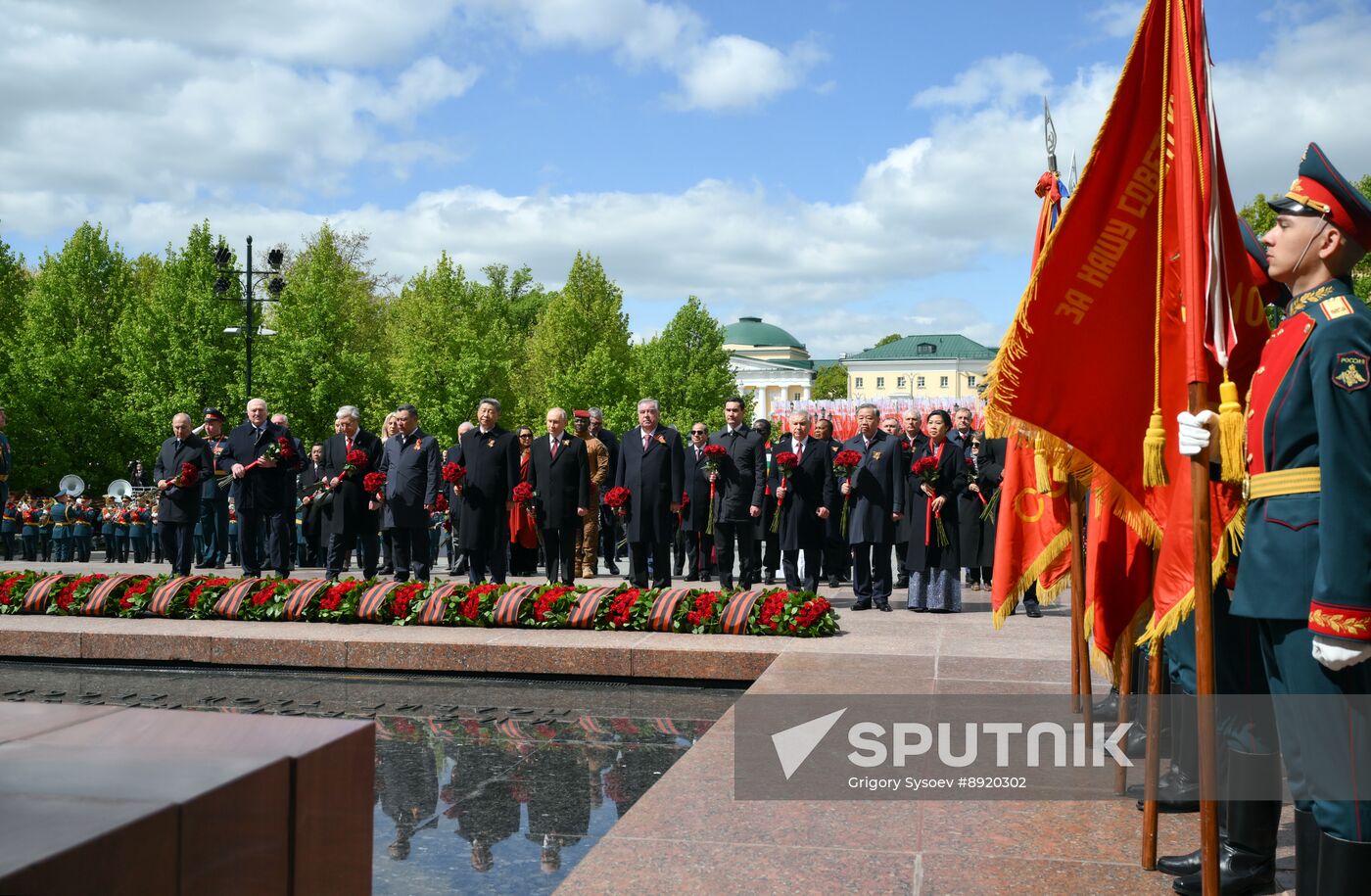 Wreath-laying ceremony at the Tomb of the Unknown Soldier