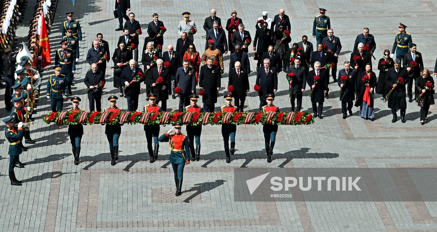 Wreath-laying ceremony at the Tomb of the Unknown Soldier