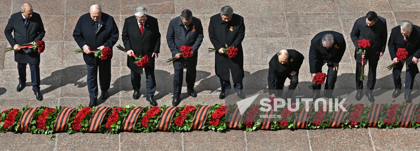 Wreath-laying ceremony at the Tomb of the Unknown Soldier