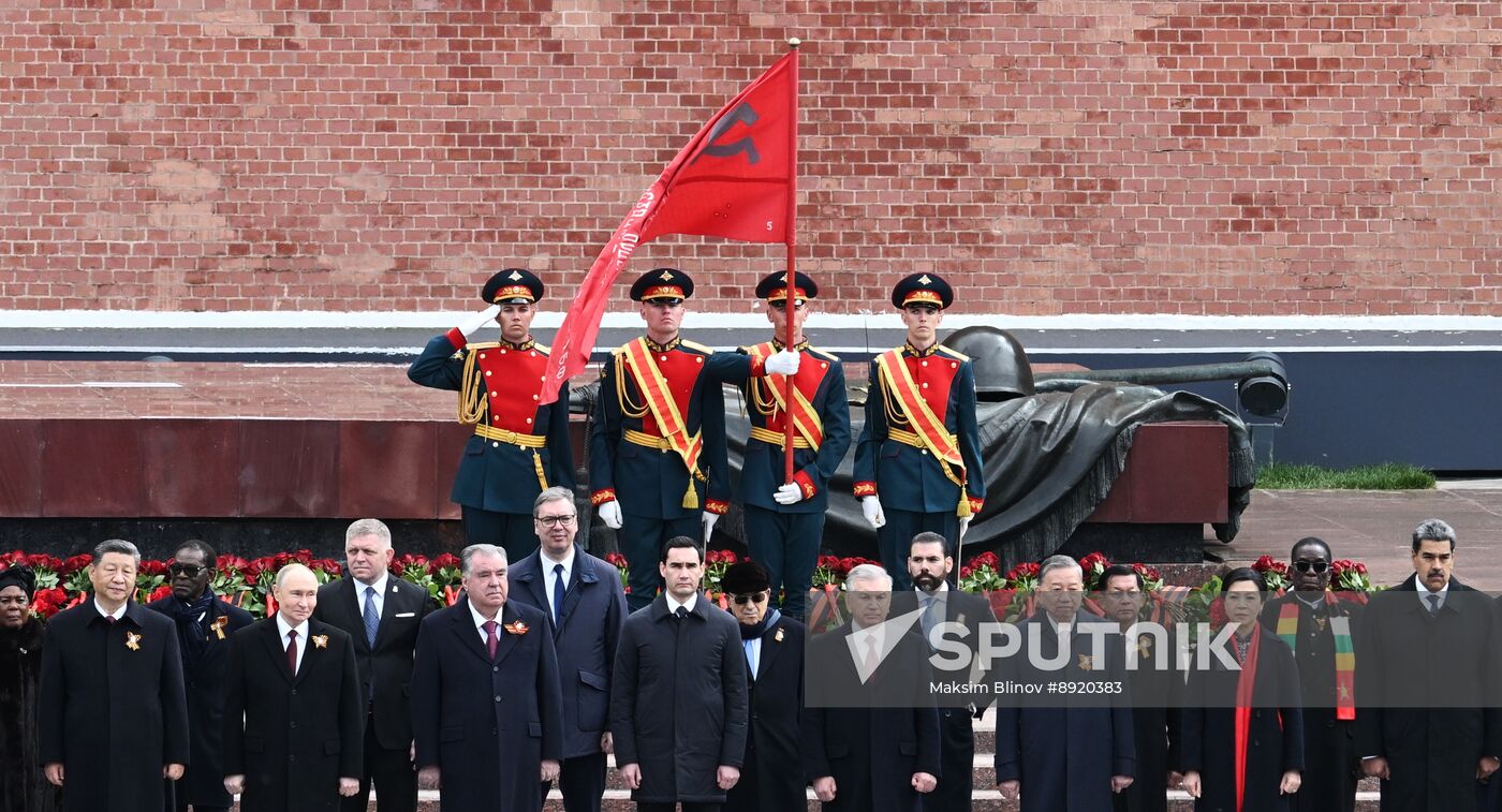 Wreath-laying ceremony at the Tomb of the Unknown Soldier