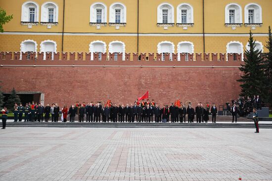 Wreath-laying ceremony at the Tomb of the Unknown Soldier